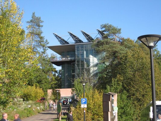 Das Biosphärenhaus in Fischbach.jpg